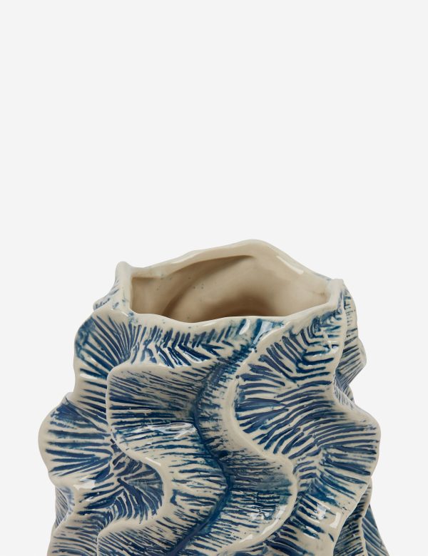 Anwen Vase For Sale